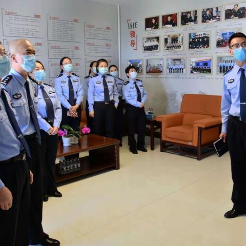 萨尔图分局综合服务大厅党支部开展"不忘历史，崇尚荣誉"主题党日活动