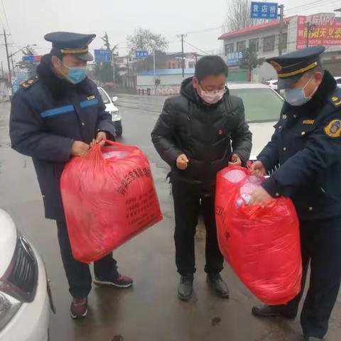 与风雨雪同行“疫”战到底，找寻最美“逆行”运管战士