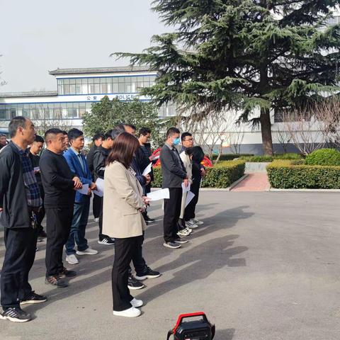 提高标准，持续发力——蔡店乡举行人居环境整治观摩活动