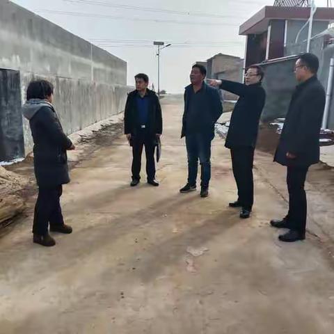 1月份局领导入村调研