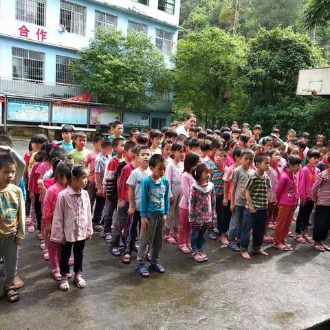 横山小学“六一”活动欢乐多