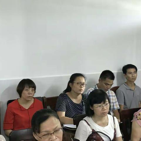 互相学习，共同进步——大坡中学历史组等教师赴府城中学参加优质课活动