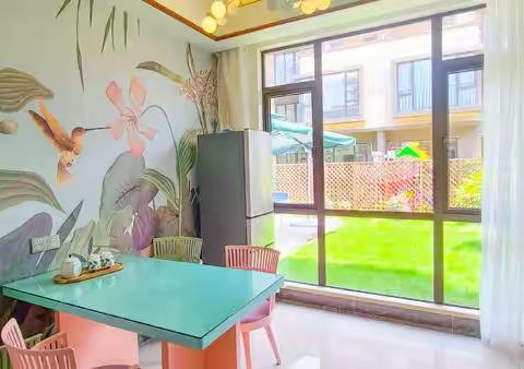 域见度假·【动物世界D】3房6床KTV泡池亲子主题别墅(1-1820)