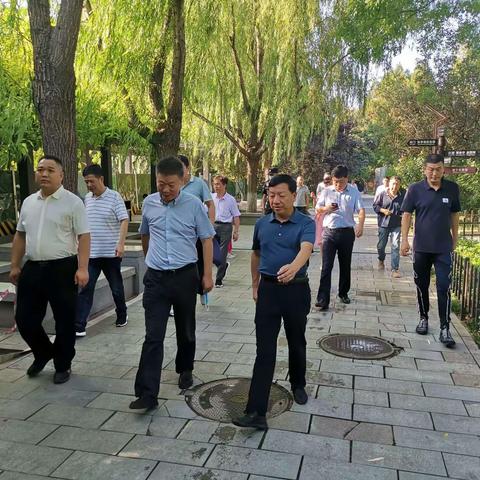 立即行动，严阵以待｜张军刚副书记带队督导检查莲湖区及部分市管公园防汛应急准备工作