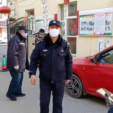 【疫情当前，警察不退】海东路派出所奋战在抗“疫”一线的民警们。