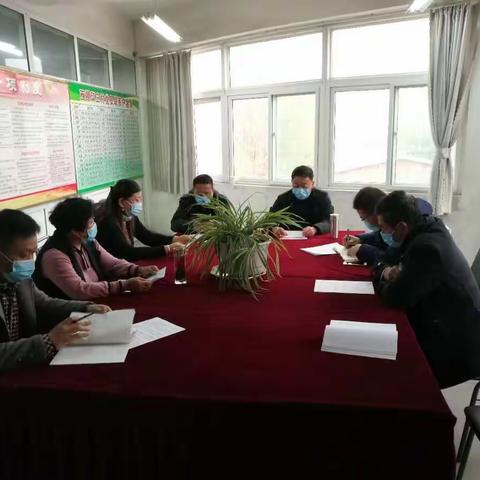 【东区街道西顿邱三村】西顿邱三村“两委”班子坚持以人民为中心 公开对村民承诺