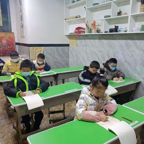 书法班二月一号上午 新年伊始，疫情已经消散，我们在这里，你在哪里呢！