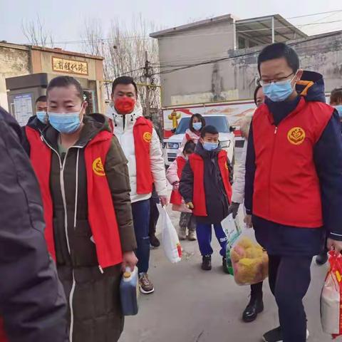 “扬帆起航”章丘区壹加壹爱心公益协会走进圣井街道办南栗园村