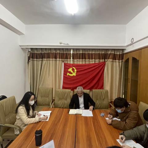 海口中院审监庭召开党风廉政教育学习会