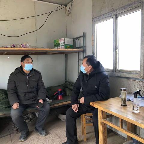 马上乡东四牌村：心系群众 担当奉献  做好表率