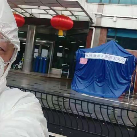 万能环卫车驾驶员为疫情歼灭战加油助力！！！