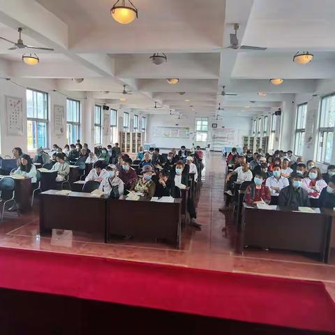 园艺村六月党日活动 知史爱党，坚守初心