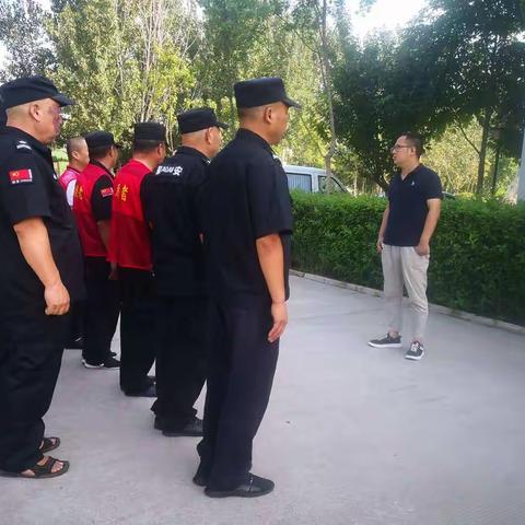 城北公园管护中心-文景山公园持续做好日常工作