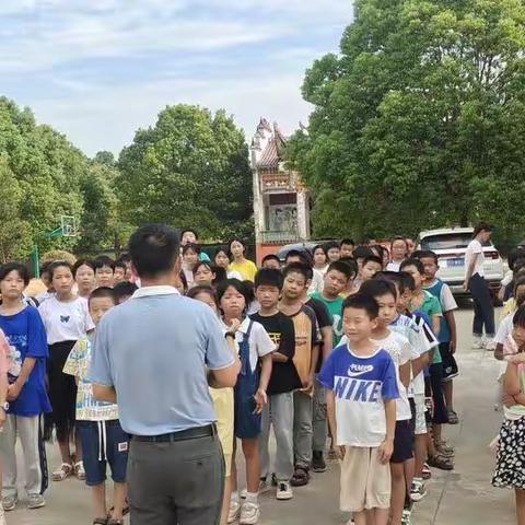 中洲小学2022秋防震演习