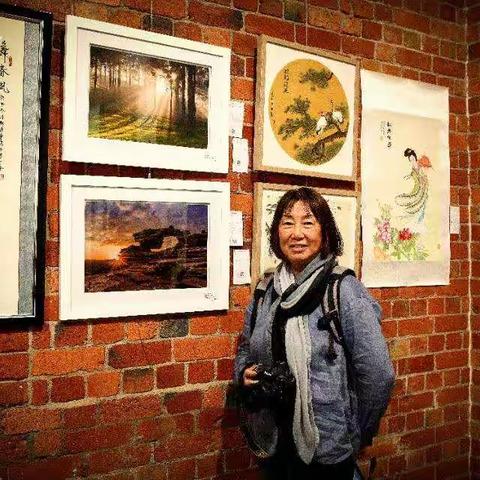 杜宝仙，迎虎年《春季雅赏》书画展。作者介绍。