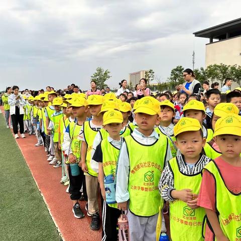 “零距离感受小学生活”——柳沟社区中心幼儿园大班“参观小学”初体验