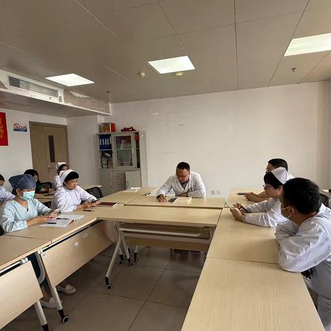 内科第一党支部开展深入贯彻中央八项规定精神学习教育活动