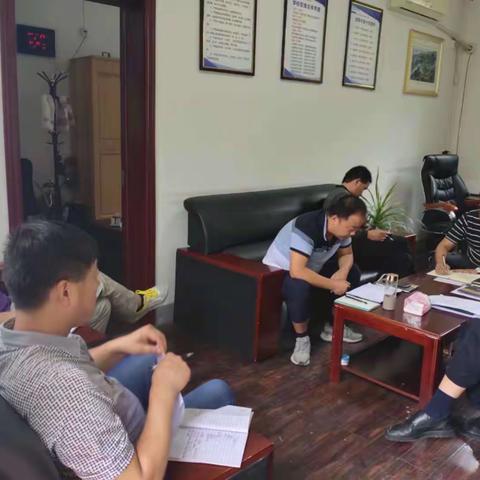 渭丰初中召开秋季开学疫情防控工作会