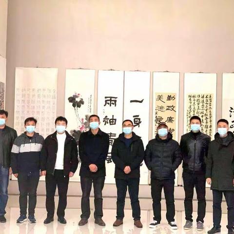 铅山县退役军人事务局组织参观全县“颂廉洁 过廉节”廉政书画展