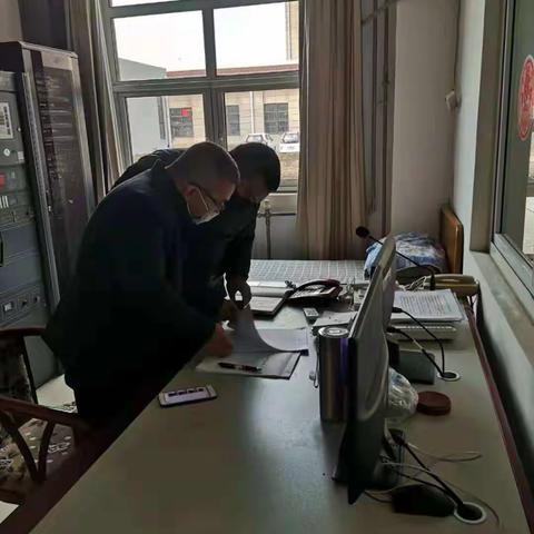 区退役军人事务局副局长郑友强深入光荣院查看疫情防控工作