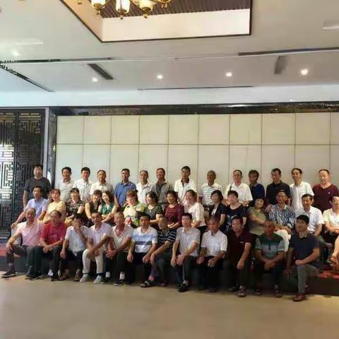 洪湖市新滩北洲高中七七届4O年首次聚会纪念册(上)