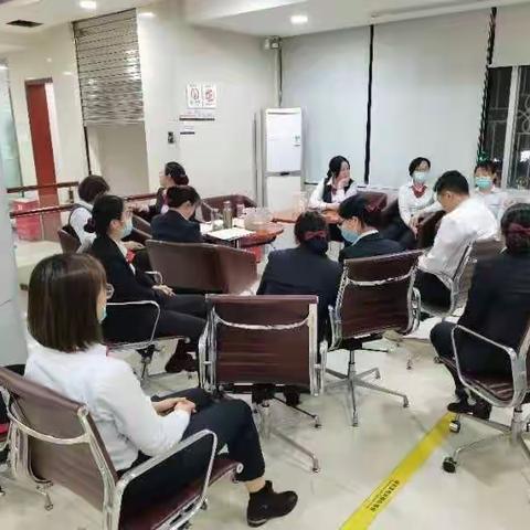 广东南粤银行海棠支行开展断卡行动宣传