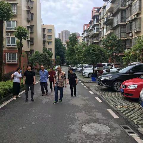 新屋村整治停车乱象，成效显著，小区旧貌换新颜