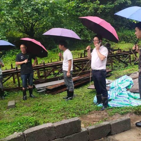 红碧村切实提高群众意识——时刻紧绷防汛安全“弦”