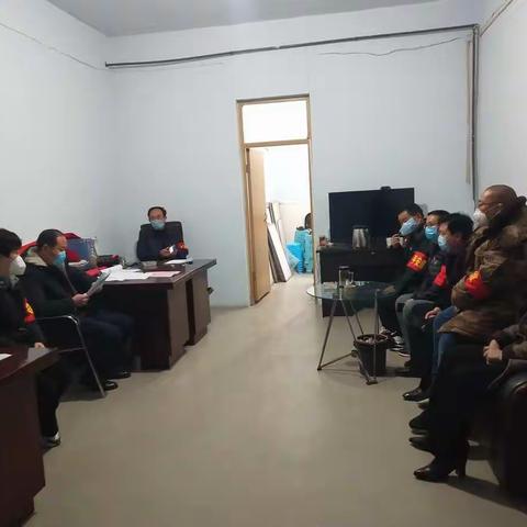 后李良屯村党支部书记贾廷平  ---     众志成城，坚决打赢疫情防控阻击战！