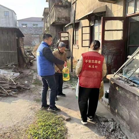 走访慰问贫困户   爱心关怀送温暖