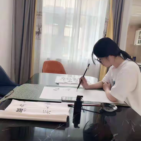 扣好人生第一粒种子——向兴安盟“新时代好少年”陈力宁同学学习宣传教育活动