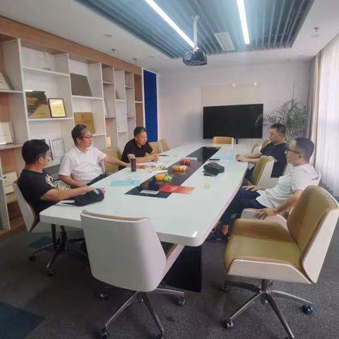 完善组织架构 提升工作效应