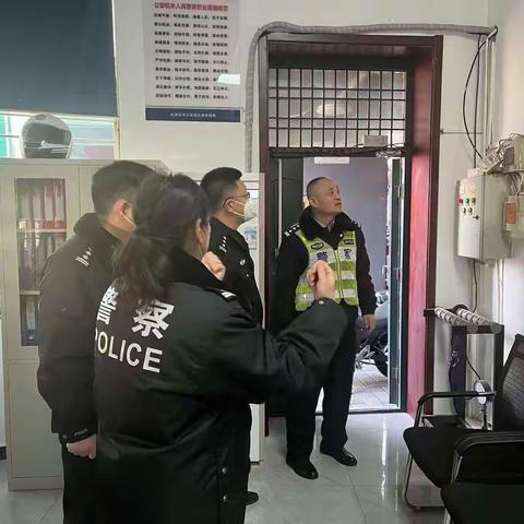 市交管局党委委员张晓光同志为落实从优待警各项工作进行实地走访