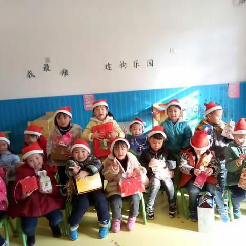 卡酷生态艺术幼儿园大班 谢谢2016年遇到的你们