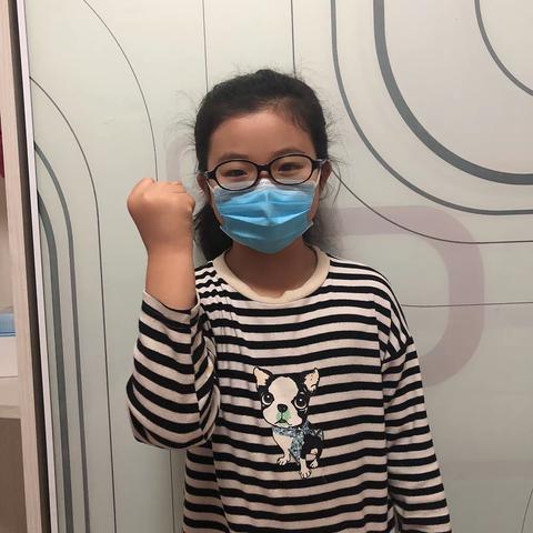 滨城区实验学校二年级二班游淑涵为中国加油，为武汉加油💪