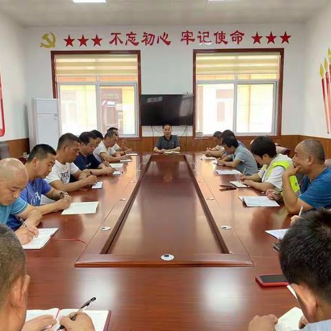 关山林场杏咀庙站：开展辖区野生动物保护巡查及野外火源管控工作