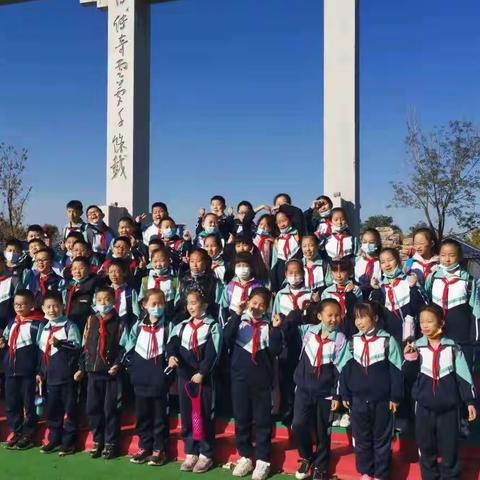 太原市五十一中小学部四年一班落实“五项管理”政策