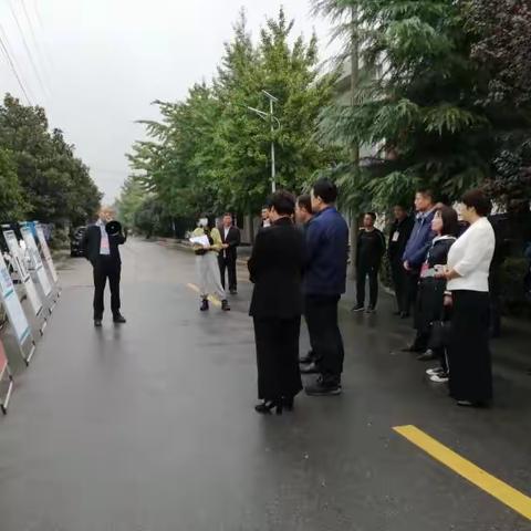 县人大常委会视察农村无害化户厕提升改造工作