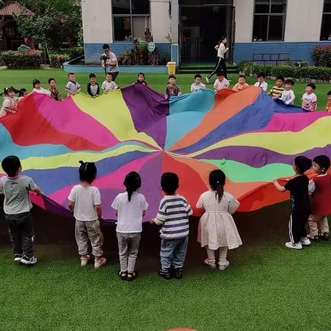 春蕾幼儿园小一班——真爱伴童年🌈🌈