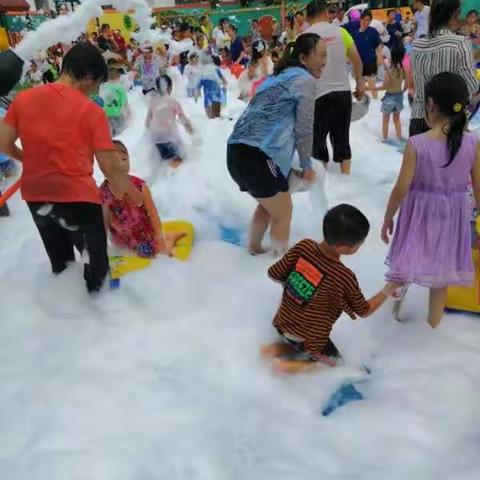 💧💧古柳新起点幼儿园“梦幻泡沫”亲子戏水活动邀请函🐾🐾