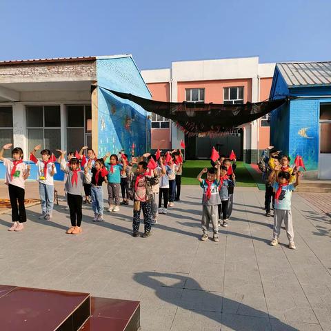 欢度国庆节   喜迎二十大——儒林学校