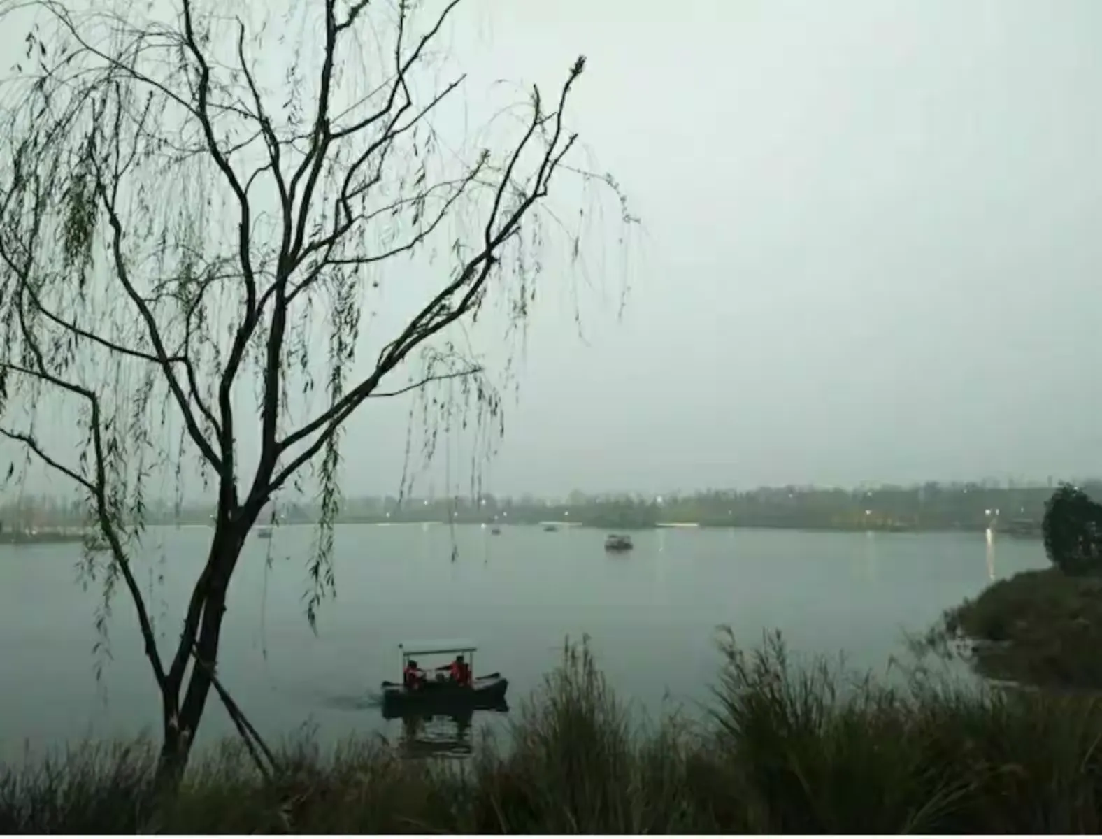 简篇-重游渼陂湖