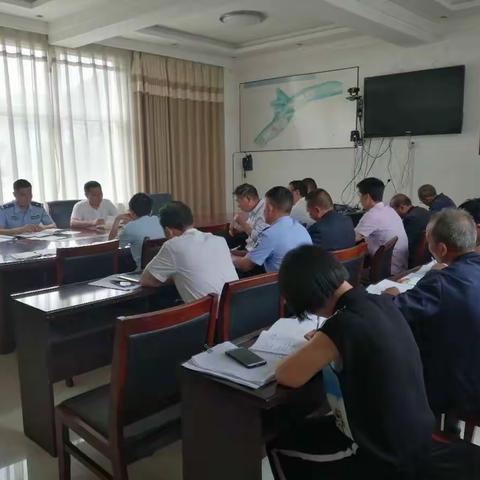 叫河镇召开6月份综治例会