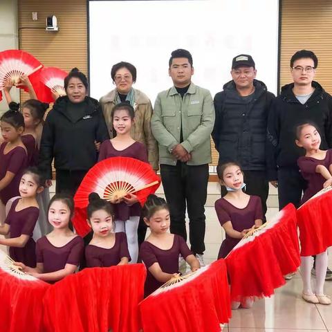 美音同声 踏乐而行 －－ 武汉市东湖新技术开发区小学音乐教研活动