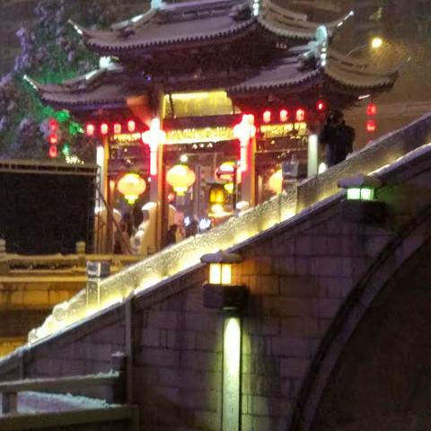 无锡雪夜。