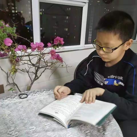 《我读书，我快乐，我成长》   育英小学三年一班读书分享