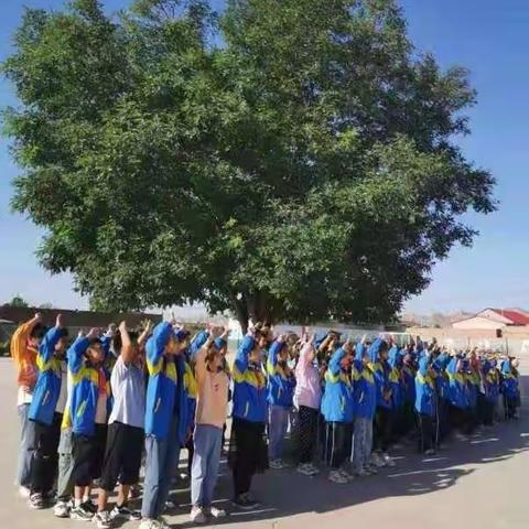 《以“艺”战疫 快乐学习》杨塘学校线上教学实记