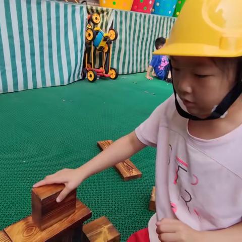 幼儿游戏过程片段