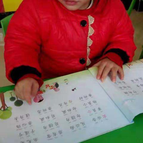 宝贝们一个学期的点点滴滴