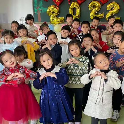 慧的美篇“童心同乐，喜迎新春” ——实验小学幼儿园大五班 主题活动